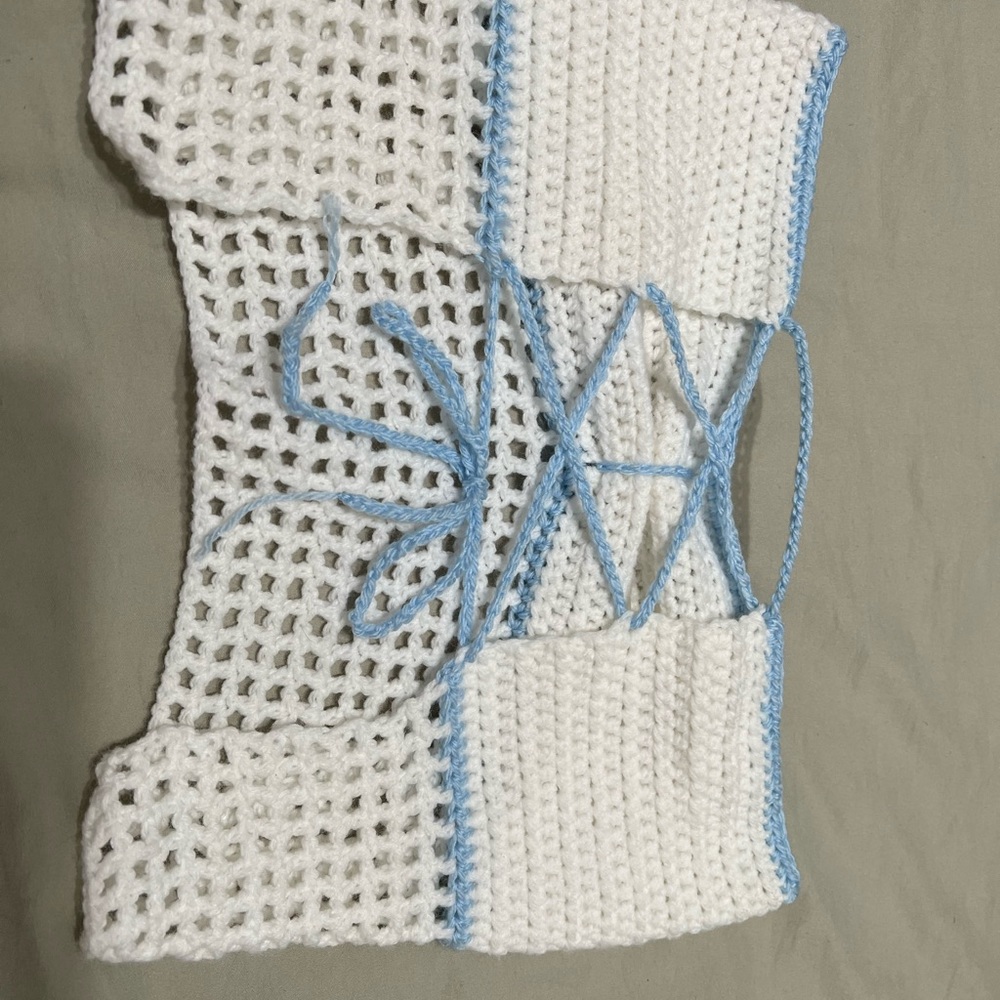 Handmade crochet top - Picture 3 of 3